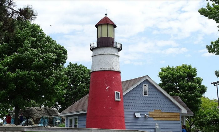 Lake St. Clair Metropark (Metro Beach, Metropolitan Beach) - From Web Listing (newer photo)